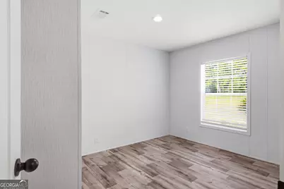 1137 5th Avenue, Twin City, GA 30471 - Photo 21