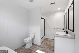 1137 5th Ave, Twin City, GA 30471 - Photo 17