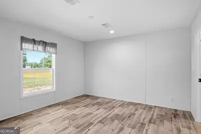 1137 5th Avenue, Twin City, GA 30471 - Photo 13