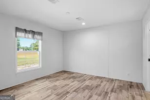 1137 5th Ave, Twin City, GA 30471 - Photo 13