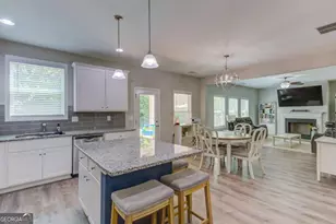 480 White Trillium Dr, Hoschton, GA 30548 - Photo 13