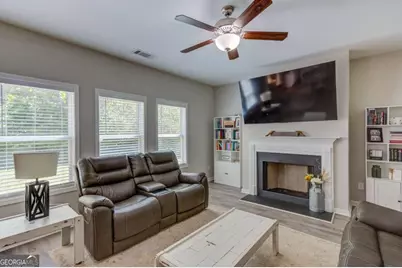 480 White Trillium Drive, Hoschton, GA 30548 - Photo 5