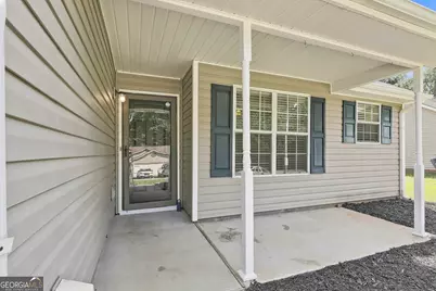 195 Creekside Dr, Grantville, GA 30220 - Photo 3