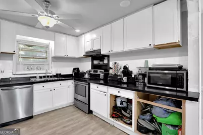 804 Rowland Road, Stone Mountain, GA 30083 - Photo 13