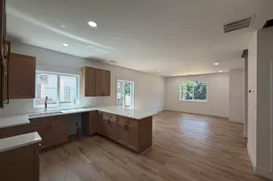 523 Chappell Rd NW, Atlanta, GA 30318 - Photo 3