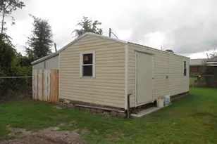 94 S Miller St, Hazlehurst, GA 31539 - Photo 7