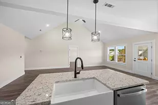 142 Washington St, Dalton, GA 30721 - Photo 5