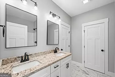 140 Washington Street, Dalton, GA 30721 - Photo 25