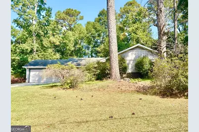 1398 Fairfield Drive SW, Lilburn, GA 30047 - Photo 3