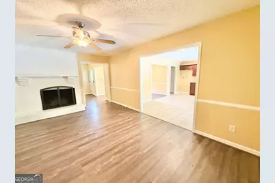 1398 Fairfield Drive SW, Lilburn, GA 30047 - Photo 7