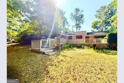 1398 Fairfield Drive SW, Lilburn, GA 30047 - Photo 25
