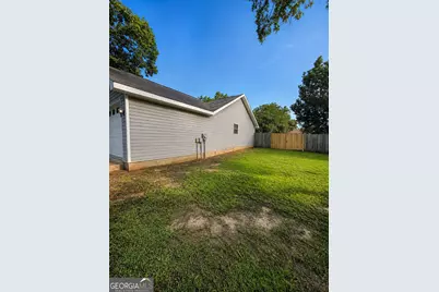 97 Tiffany Lane, Warner Robins, GA 31093 - Photo 3