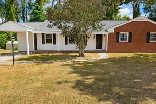 614 Beechwood Dr, Thomson, GA 30824 - Photo 1