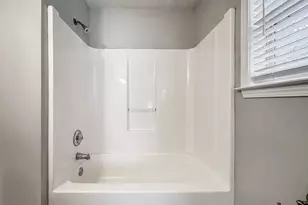 335 Paradise Dr, Douglasville, GA 30134 - Photo 11