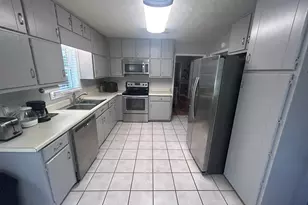 325 Windsor Dr, Fayetteville, GA 30215 - Photo 9