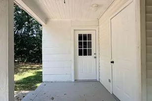 1301 N Clarke St, Milledgeville, GA 31061 - Photo 5