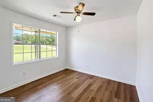 1529 S Davis Rd, Lagrange, GA 30241 - Photo 15