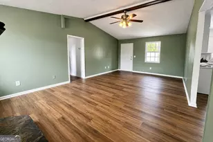 1529 S Davis Rd, Lagrange, GA 30241 - Photo 3