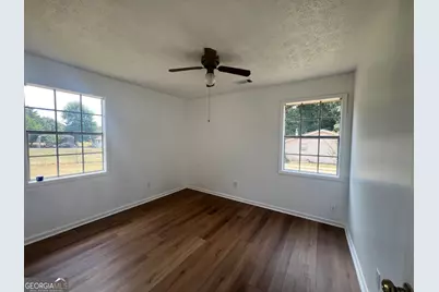 1529 S Davis Road, Lagrange, GA 30241 - Photo 9