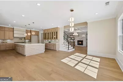 6222 Bridgewood Dr, Buford, GA 30518 - Photo 15
