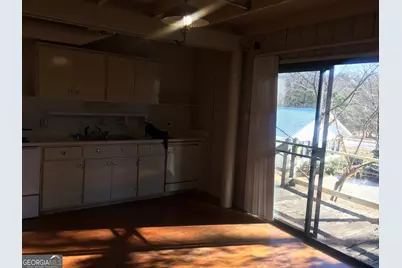 1453 Barnett Shoals #A, Athens, GA 30605 - Photo 3