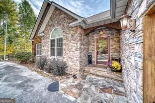 883 Ramey Mountain Rd, Hiawassee, GA 30546 - Photo 5