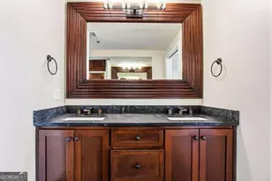 3338 Peachtree Rd NE, Atlanta, GA 30326 - Photo 41