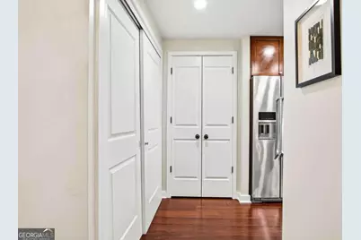 3338 Peachtree Road NE #2105, Atlanta, GA 30326 - Photo 9