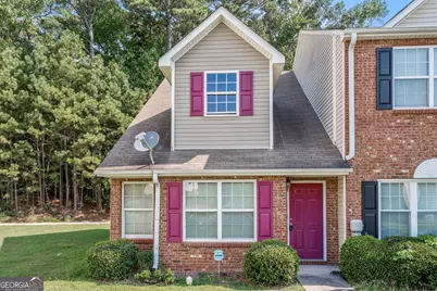 8190 Oakley Circle # 2, Union City, GA 30291 - Photo 1
