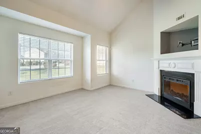 8190 Oakley Circle # 2, Union City, GA 30291 - Photo 7