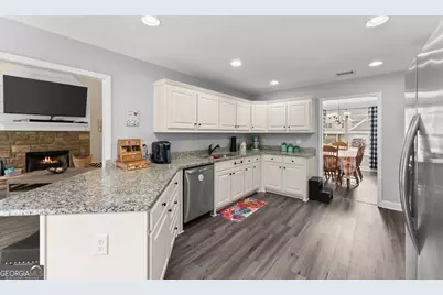225 Manor Mill Way, Commerce, GA 30529 - Photo 11