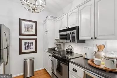 1207 River Green Drive NW #1207, Atlanta, GA 30327 - Photo 7