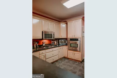 136 King Richard Drive, Griffin, GA 30223 - Photo 17