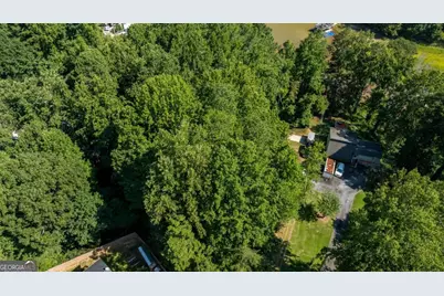 6182 Hutchins Drive, Buford, GA 30518 - Photo 3
