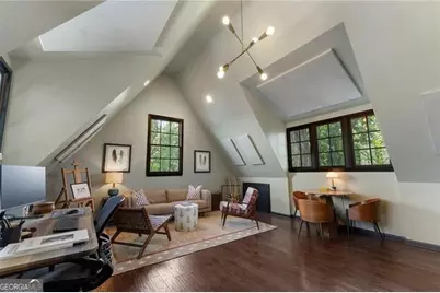 1055 Bellevue Drive NE, Atlanta, GA 30306 - Photo 57