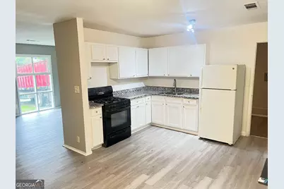1259 Pineglen Drive, Riverdale, GA 30296 - Photo 3