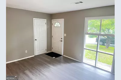 1259 Pineglen Drive, Riverdale, GA 30296 - Photo 5
