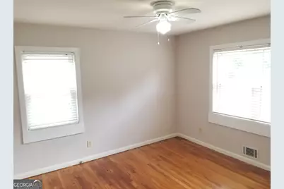 5066 Phillips Drive, Forest Park, GA 30297 - Photo 7