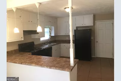2076 Campfire Drive, Riverdale, GA 30296 - Photo 3