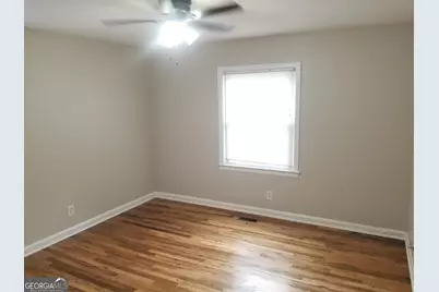 2467 Calvin Avenue, East Point, GA 30344 - Photo 11