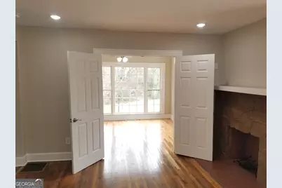2429 Macon Drive SW, Atlanta, GA 30315 - Photo 7