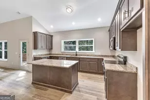 309 Kari Ln, Anderson, SC 29626 - Photo 5