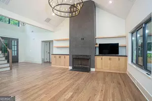 2162 Plantation Rd, Lawrenceville, GA 30044 - Photo 9