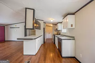 201 Valley Cir, Washington, GA 30673 - Photo 17