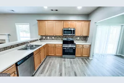 4387 Savannah Drive, Atlanta, GA 30349 - Photo 7