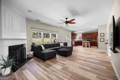 10 Stonebridge Pass, Newnan, GA 30265 - Photo 9