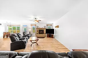 222 Lexington-Carlton Rd, Lexington, GA 30648 - Photo 9