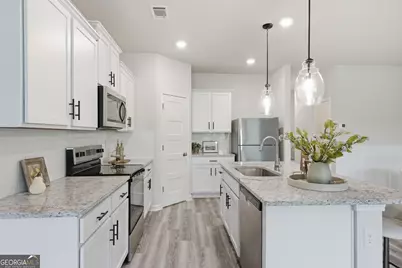 4126 Oakwood Terrace Court, Oakwood, GA 30566 - Photo 13