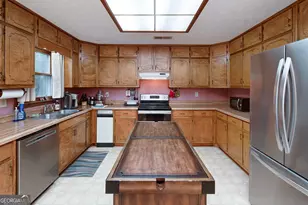425 Kelly Rd, McDonough, GA 30253 - Photo 7