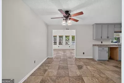 138 Lakeshore Circle NE, Milledgeville, GA 31061 - Photo 9
